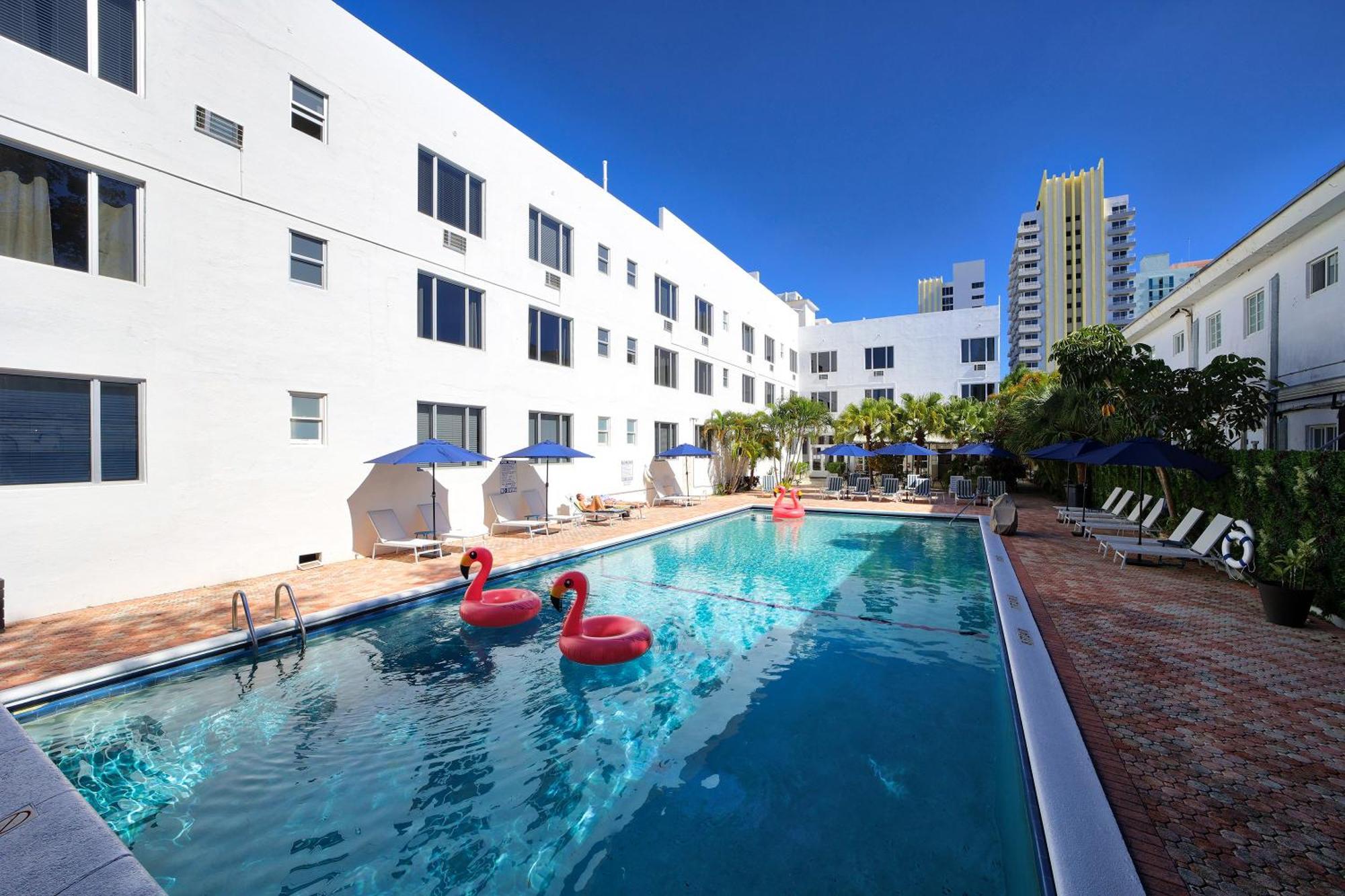 Tropics Hotel Miami Beach Exterior photo